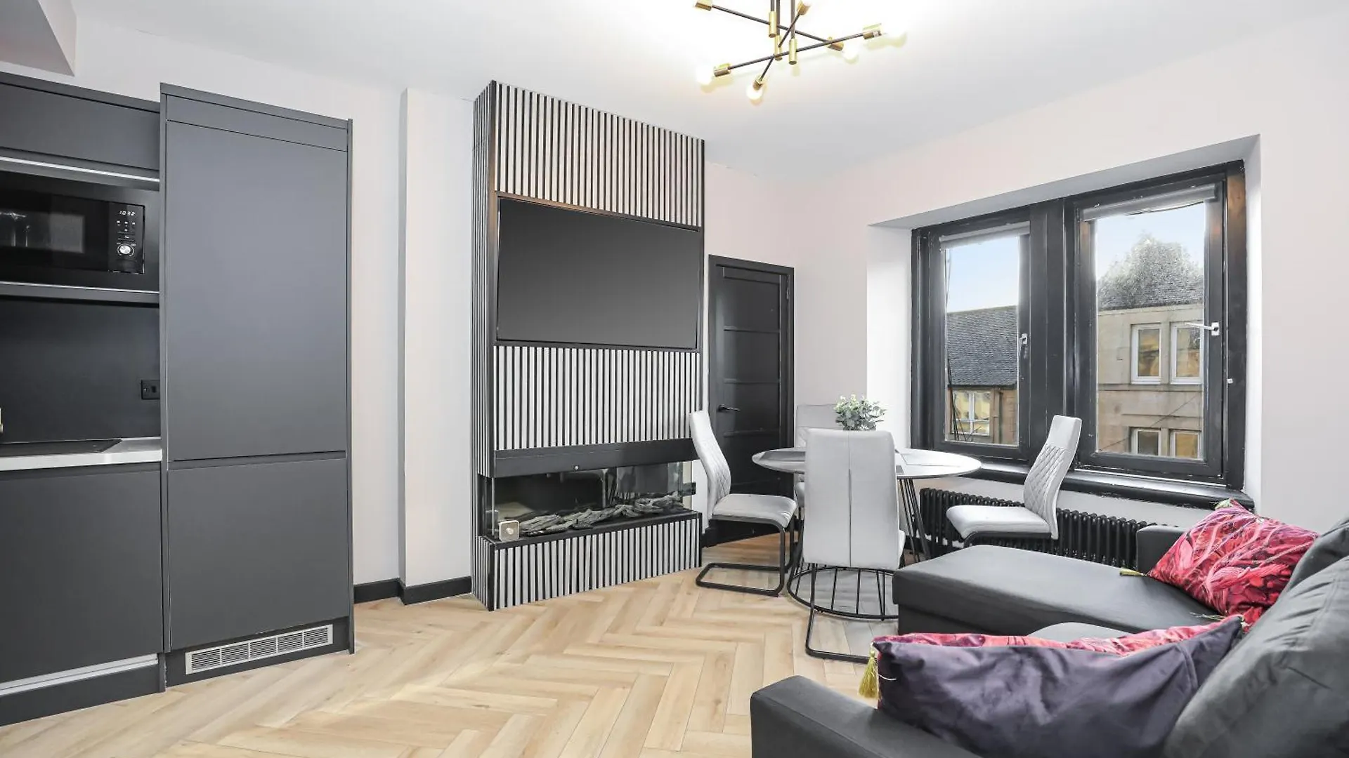 Traditional 1-Bed Edinburgh Apt 0*,  イギリス